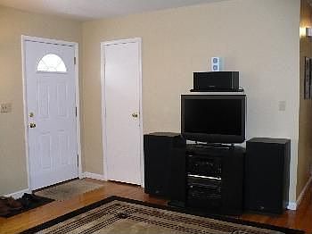 5th image of 764 Latham Ct