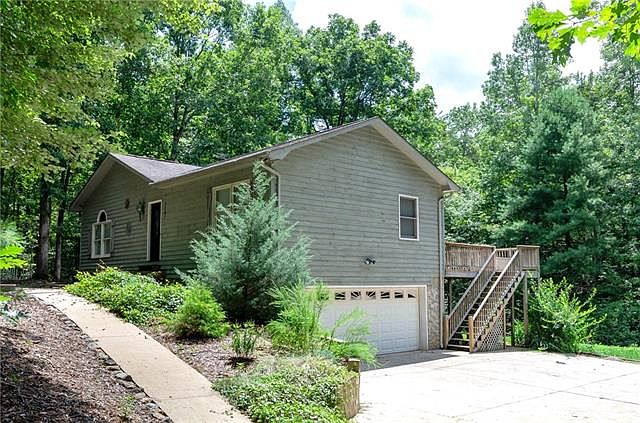 1st image of 5287 Chestnut Dr