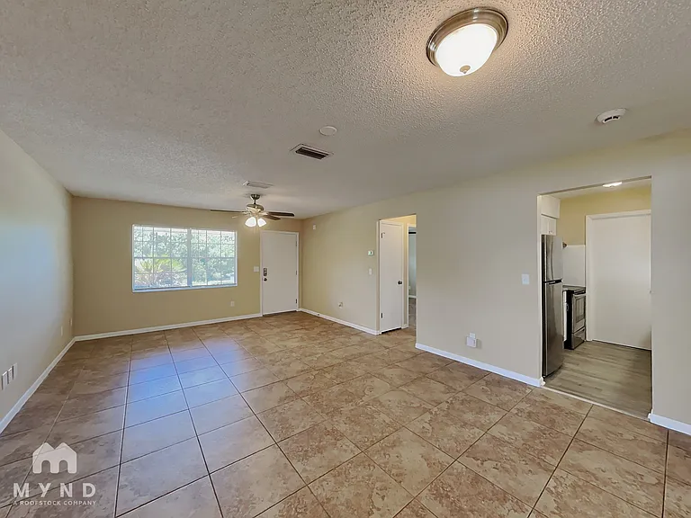 12431 Brookside St — Photo 3