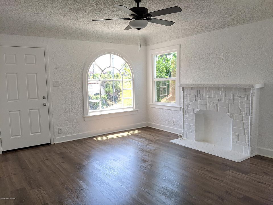 1st image of 207 W Avenue 26