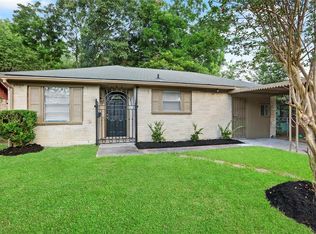 6807 Du Boise Rd, Houston, TX 77091