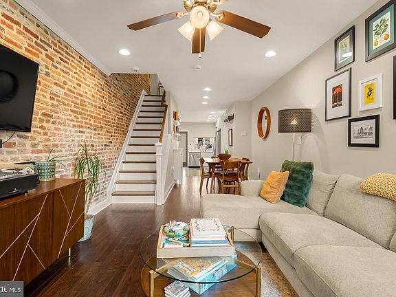 2nd image of 1827 Westphal Pl