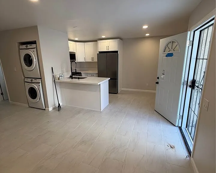 4750-4754 Cereza St #1 — Photo 9