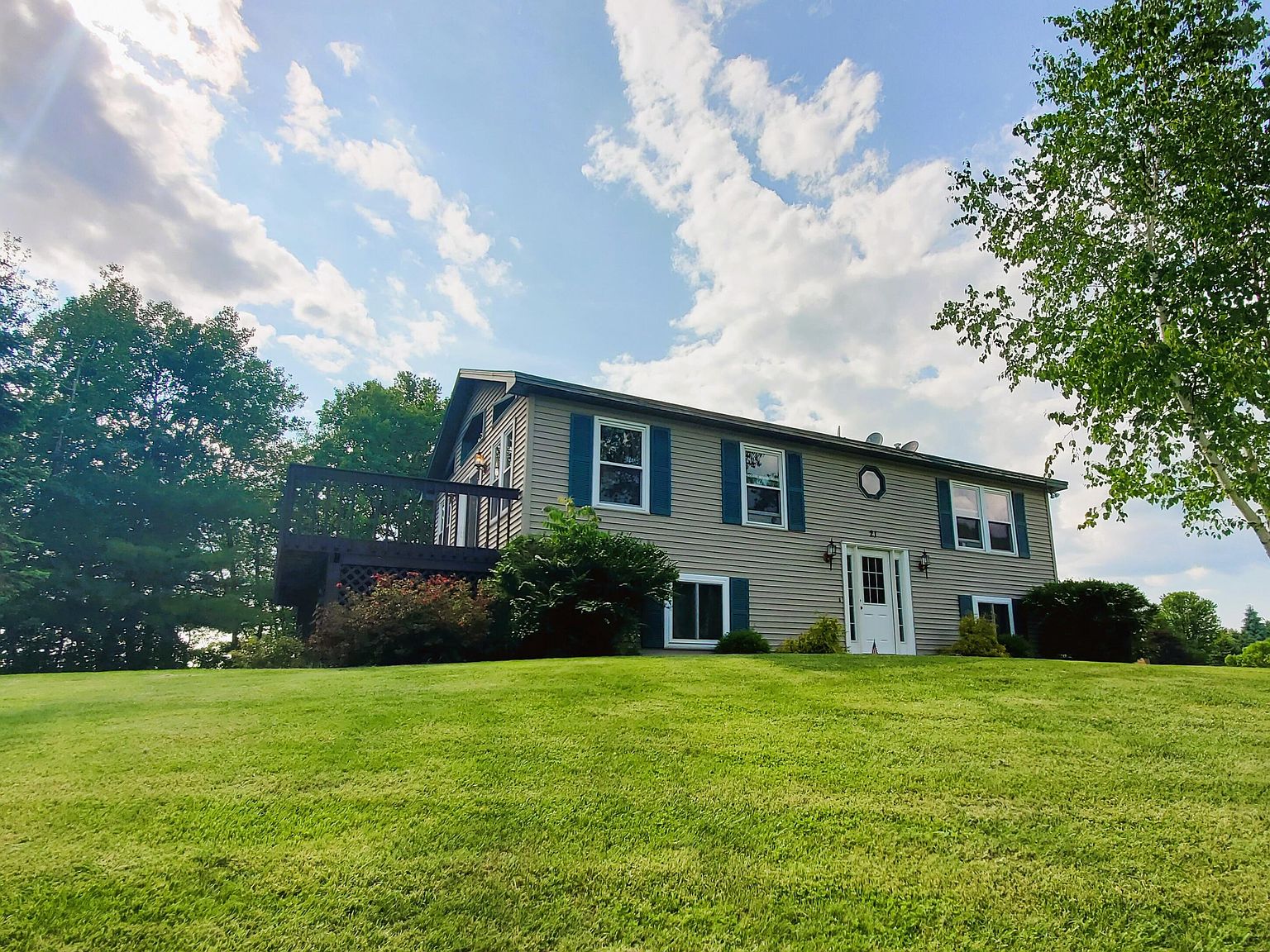 21 Railroad Drive, Sabattus, ME 04280 MLS 1562996 Zillow