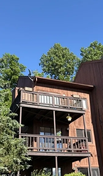 4 Brandywine Ct #2 — Photo 1