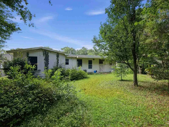 5102 Burlington Ave, Pensacola, FL 32505