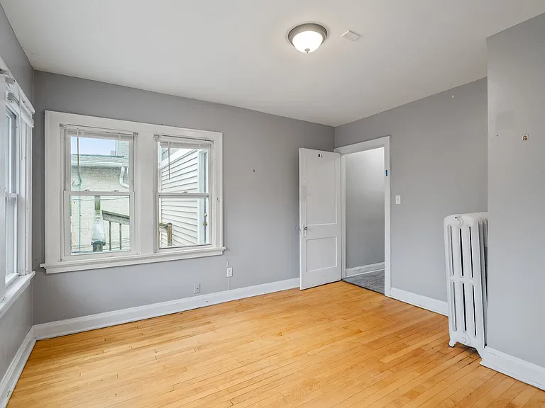 3372 N Downer Ave — Photo 18
