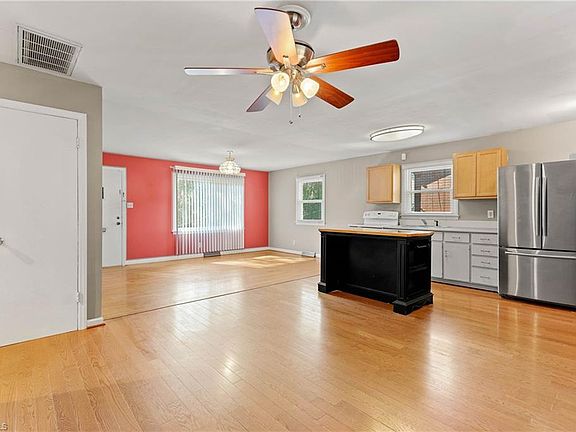 5th image of 1211 Eton Dr