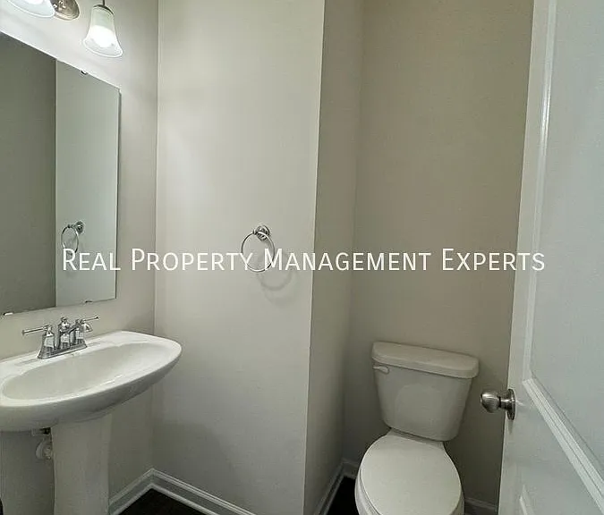 3227 Selwyn Landing Dr — Photo 14