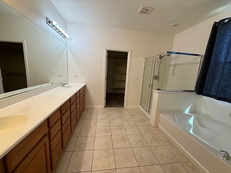 9424 Sea Cliff Way — Photo 13