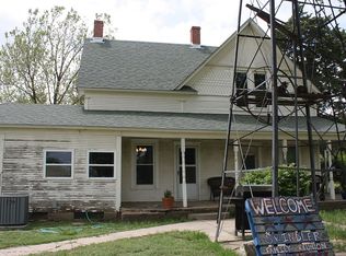 30113 NW 30th St, Pratt, KS 67124