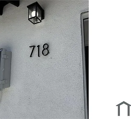 720 E 48th St — Photo 10
