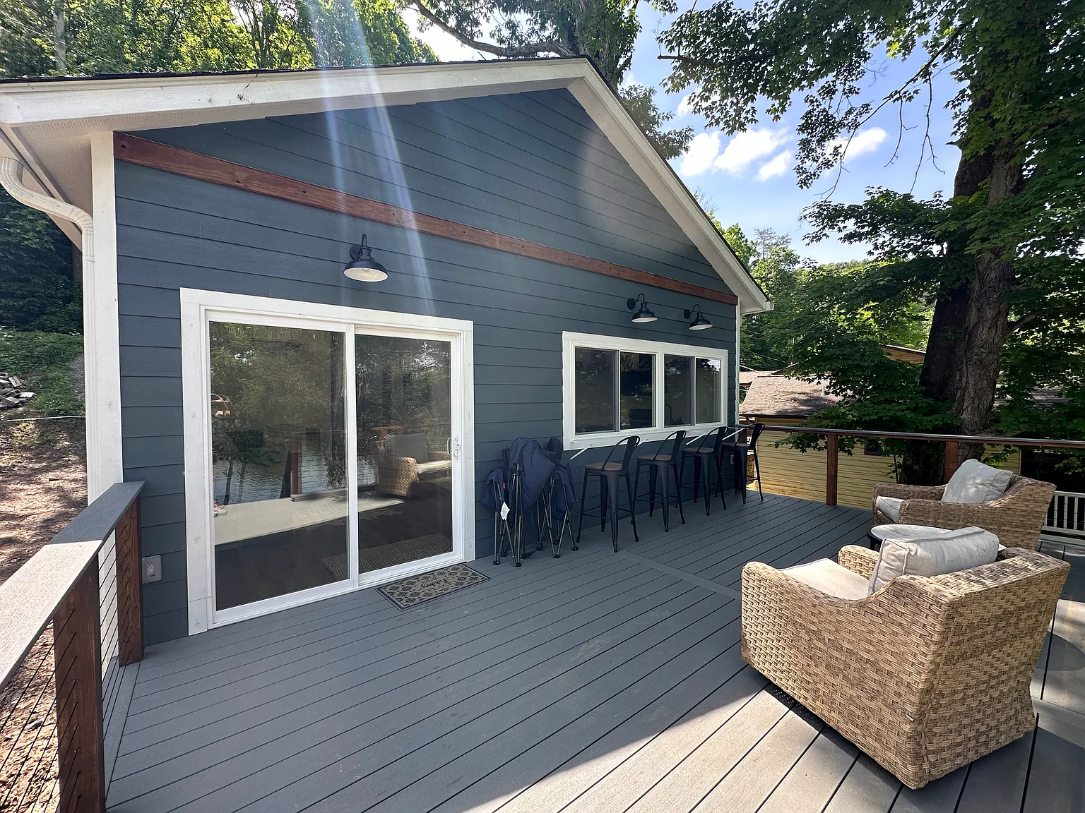 2 bed, 768 sqft, $2,200 — Photo 3