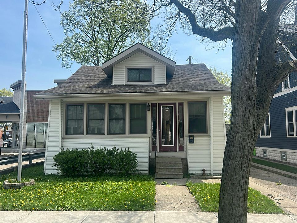1st image of 434 Oak St