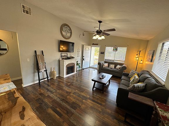 3rd image of 100 Division St