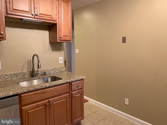 4th image of 1819 Westwind Way #63