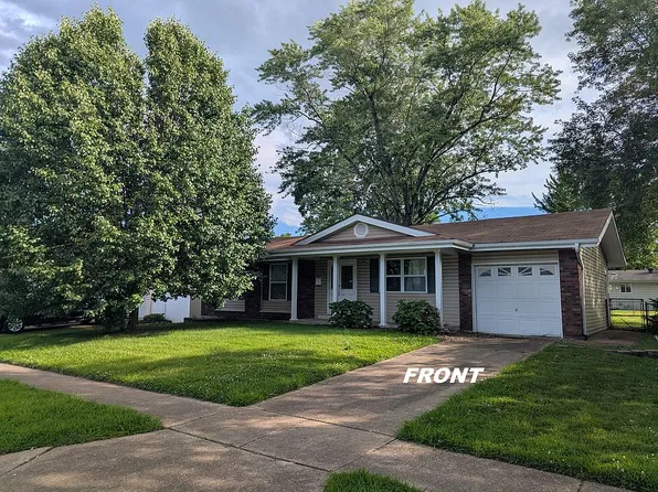1266 Springhurst Dr, Florissant, MO 63031