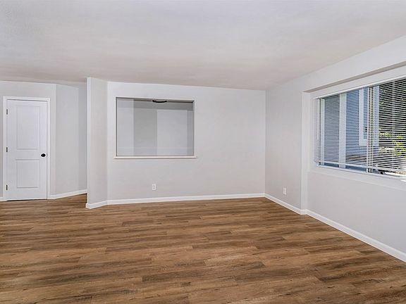 4th image of 20342 Fanchon Ln Unit 125