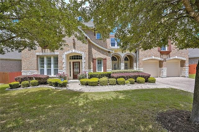 1st image of 2705 Yalding Dr