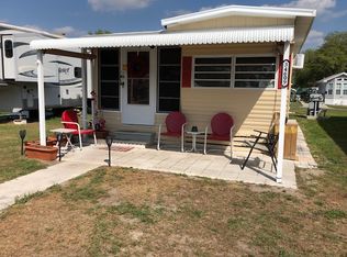 34609 Lillian St, Zephyrhills, FL 33541