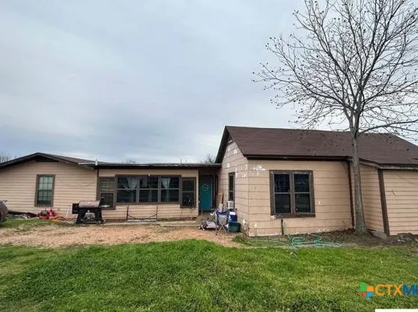 419 W Main St, Lometa, TX 76853