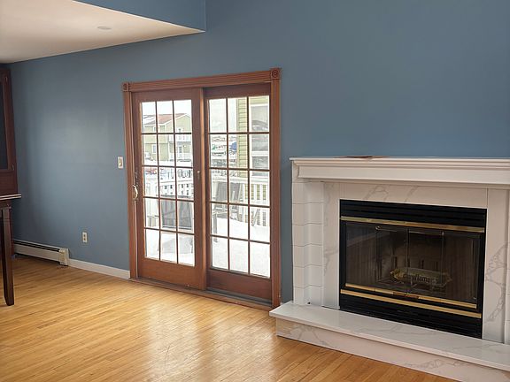 4th image of 3497 Weidner Ave