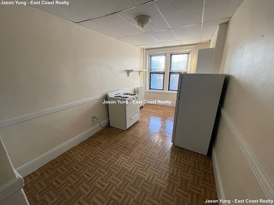 1st image of 238 Hemenway St APT 16