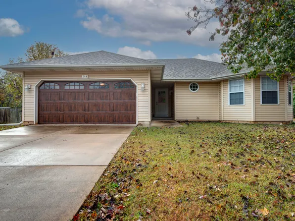 208 E Wilson Street, Republic, MO 65738