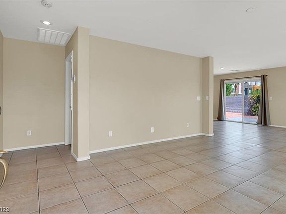 4th image of 3122 Quail Crest Ave