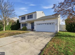 1553 Windward Ave, Beachwood, NJ 08722