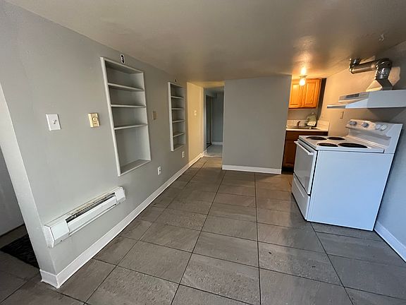 4th image of 4216 Pasadena Pl NE #4