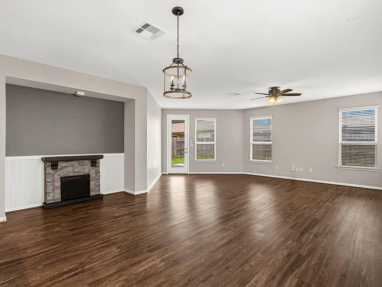 20810 Cullen Ranch Rd — Photo 9