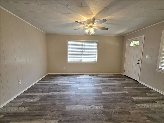 3rd image of 8082 County Road 604