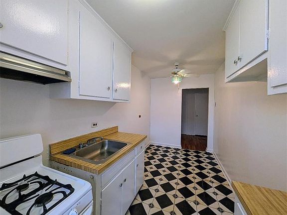 2nd image of 2626 Homecrest Ave APT 6R
