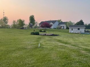 71187 240th St, Dassel, MN 55325