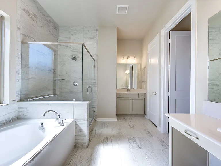 4203 Maple Glen Dr — Photo 15