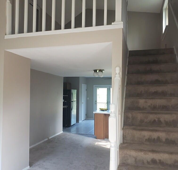 2nd image of 1333A E Russell Ave