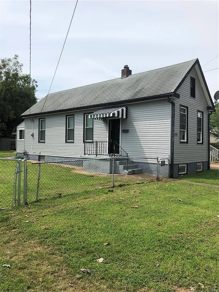 210 Viehl Ave photo 1