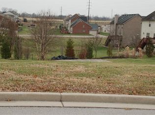 102 Ashton Ct, Paris, KY 40361