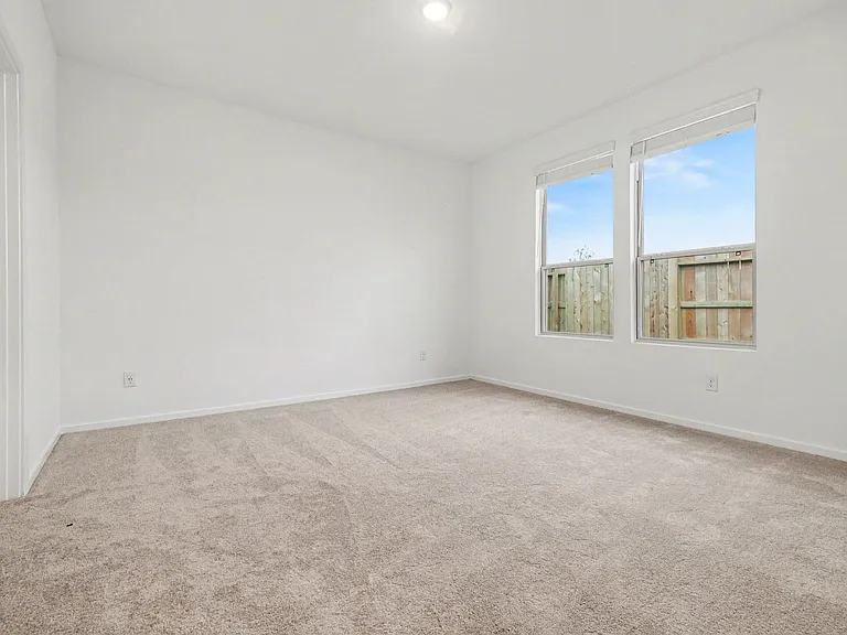 10723 Sora Dr — Photo 6