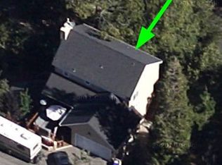 1043 Sandalwood Dr, Lake Arrowhead, CA 92352