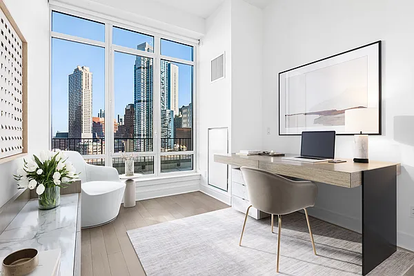 Rented by Compass | media 37