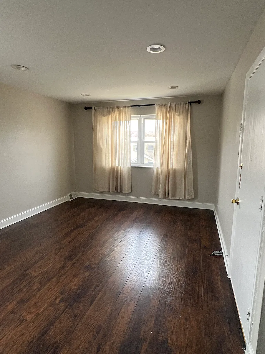 Building Photo - 9505 Fordham Rd #2