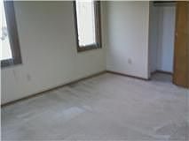 5th image of 77 Groton Dr