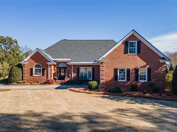 1180 Millstone Run, Watkinsville, GA 30677