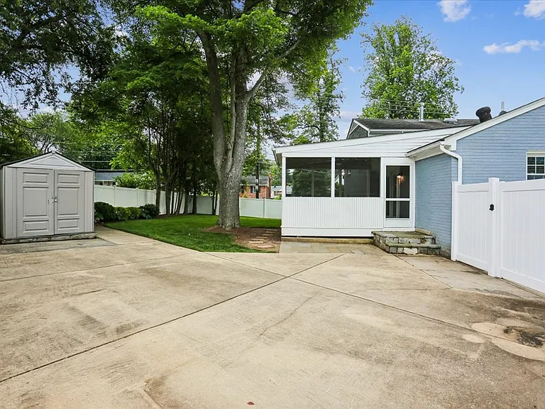 3801 Denfeld Ave — Photo 18