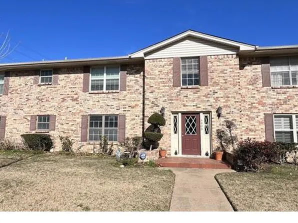 5805 Birchbrook Dr APT 101, Dallas, TX 75206