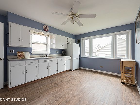 4th image of 3353 Wilder St