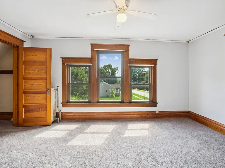 1721 Clay St — Photo 10