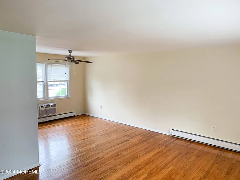 364 Westwood Ave #29 — Photo 4